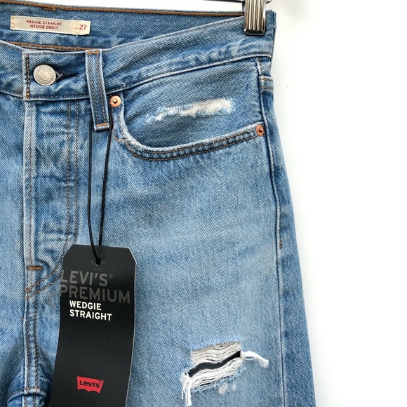 Levi's Wedgie Straight High Rise Distressed Jeans - Picture 4 of 8